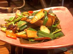 包烧野生牛肝菌-云海肴·汽锅鸡·云南菜(天山百盛优客店)