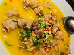 酸汤肥牛-宝源饺子(麦子店街店)
