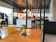 大堂-昆山裕元花园酒店·温莎西餐厅