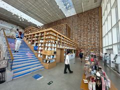 -朵云书院(滴水湖店)