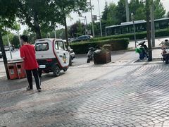 -麦当劳(欢乐谷店)
