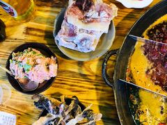 -岗上渣渣老火锅(两路口店)