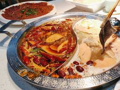 -巴国妹子毛肚火锅(蓝光悦城店)