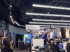 -迪卡侬(大英山店)