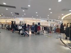 -广州壹马服装广场