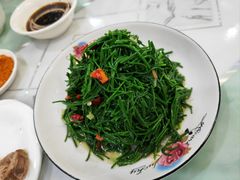 -苏莱特色牛骨滩羊手抓馆(长城东街总店)