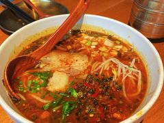 -SHAN山(前滩太古里店)