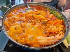-MI WU FACTORY米屋美食工厂餐厅(绿地店)