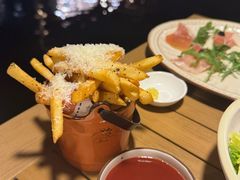 -弗兰克牛排西餐厅 Galla R By Ribone(上海首店)