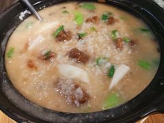 牛肉菌菇粥-潮粥荟·潮汕砂锅粥(朝阳大悦城店)