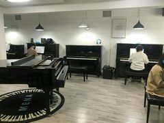 -梅纳·钢琴声乐架子鼓Mena Music(双井店)