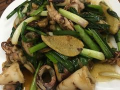 葱姜炒鱿鱼-四季美蚝皇