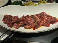 -山川小町·极番烧肉(新地假日广场店)