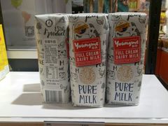亚米全脂牛奶-来伊份(云从路店)