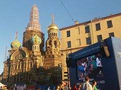 -滴血救世主教堂