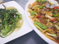 -覃记海鲜美食餐厅