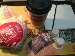 -麦当劳(杨高南路店)