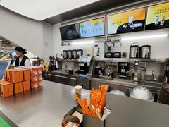 -沪上阿姨·臻选茶饮(上海环球港店)