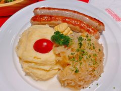 -申德勒加油站餐厅(三里屯北小街店)