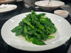 -HOMES上海本帮菜(襄阳公园店)