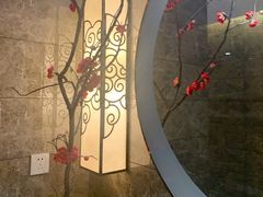 -新盈光·云会所(百丈东路店)