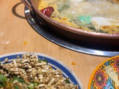 -洱火云南酸菜牛肉火锅(石景山当代商城店)