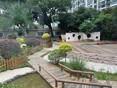 -蒙蒙狮蒙台梭利儿童之家