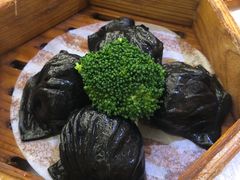 墨鱼汁麻辣虾胶-骏丰酒楼(黄编店)