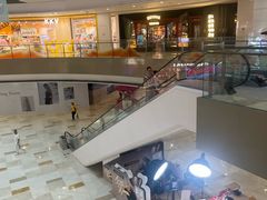 -宝龙城(杭州滨江店)