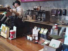 -星巴克臻选(南京艾尚天地店)