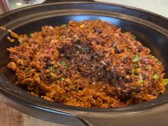 砂锅煨饭-齐鲁王府