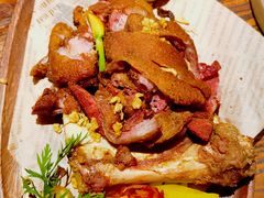 德式风味脆皮猪手-食陆号·新式台湾创意菜(十全街首店)