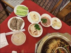 -山城年华老火锅(玉林店)