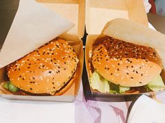 -麦当劳(桃仙机场到达层店)