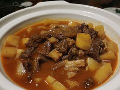 萝卜煨牛腩-爷爷的土钵菜(街道口店)