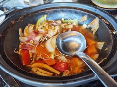 -雾山韩式烤肉·海南糟粕&椰子鸡火锅·海景餐厅(三亚绿发山海天JW万豪酒店)