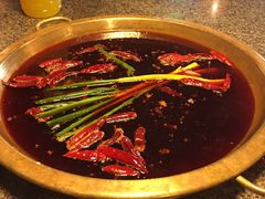 -佬革命主题火锅(玉沙路店)