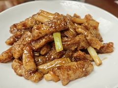 葱扒蹄筋-颜家菜·鲁菜世家(大明湖店)