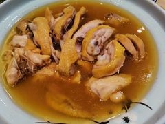 特色嫩鸡汤-羅記小厨香吧岛龙虾