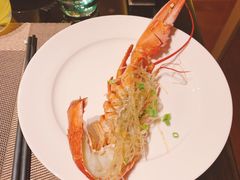-大中华希尔顿酒店-念自助餐·嗨啤·小龙虾