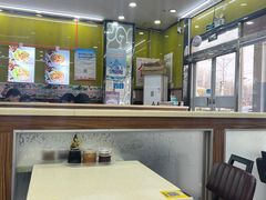 -龙记桂林米粉(财满街店)
