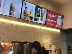 -CoCo都可(八达商城店)