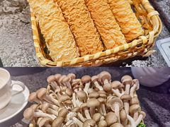 铃铃卷-湊湊火锅·茶憩(新中关购物中心店)