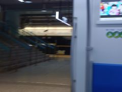 -蓝天路(地铁站)