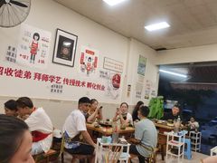 大堂-黄潇洒老火锅(九眼桥宏济巷店)