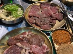 -胡悦里韩式烤肉(芝罘万达广场店)