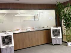 -名表维修服务中心(信兴广场地王大厦店)