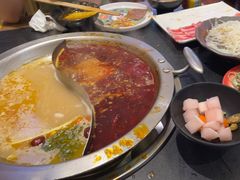 -沸炉重庆老火锅(军事博物馆店)