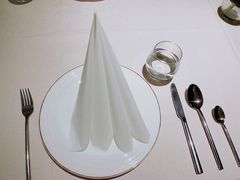 -ELUNE艾露恩·人良斋西餐厅
