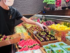 -一绪に和牛寿喜烧(罗湖益田假日店)